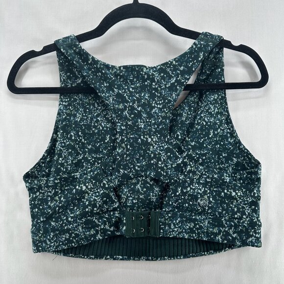 We Wander Sports Bra Size L Lightly Padded Wireless Performance Racerback Green - Picture 2 of 7